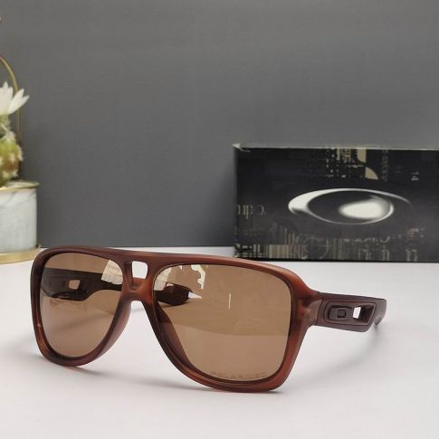knockoff Oakley Dispatch II sunglasses